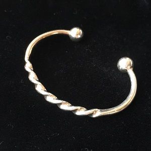 Gold Twisted Bracelet